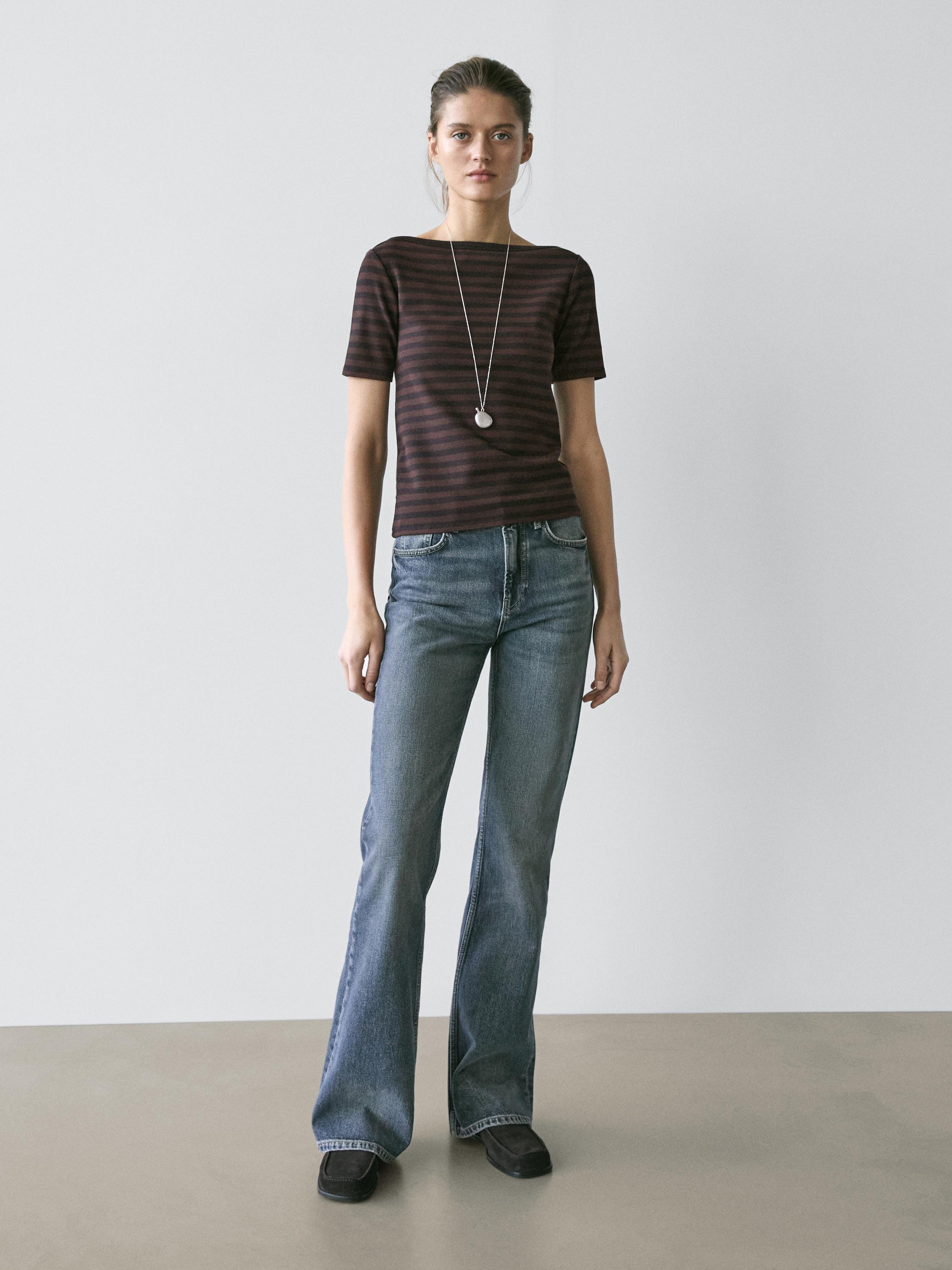 Striped short sleeve boat neck T-shirt